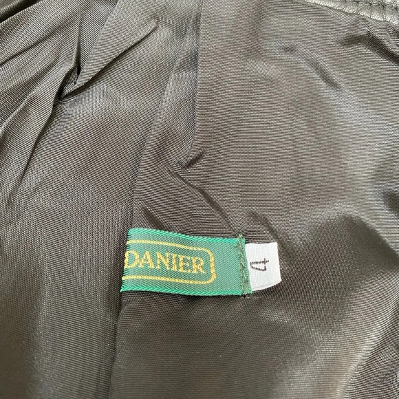 VINTAGE - Black Leather High Waisted Danier Skirt - Picture 7 of 7